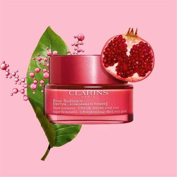 Clarins%20Rose%20Radiance%20Yaşlanma%20Karşıtı%20Bakım%20Krem%2050%20ml